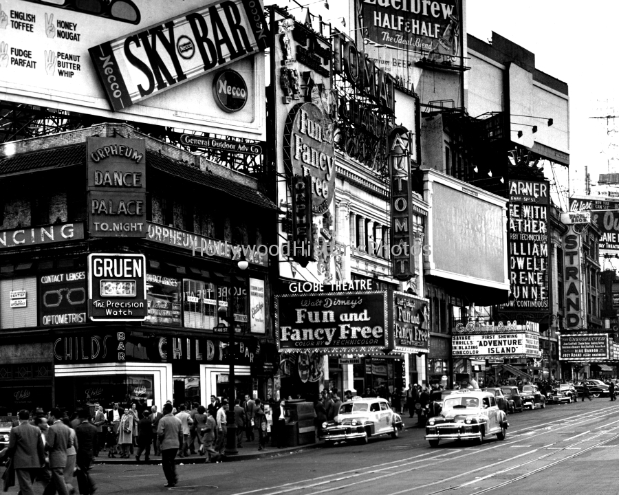 Times Square N.Y.C 1947 Globe Gotham Warner & Strand Theatre wm.jpg